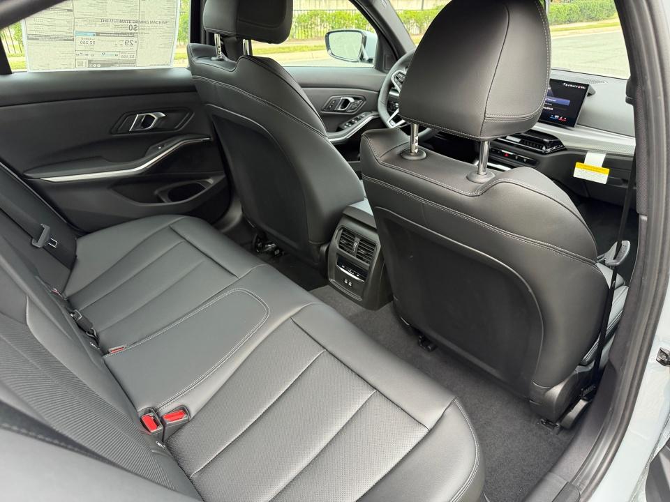 2026 BMW 330i 330i NA xDrive