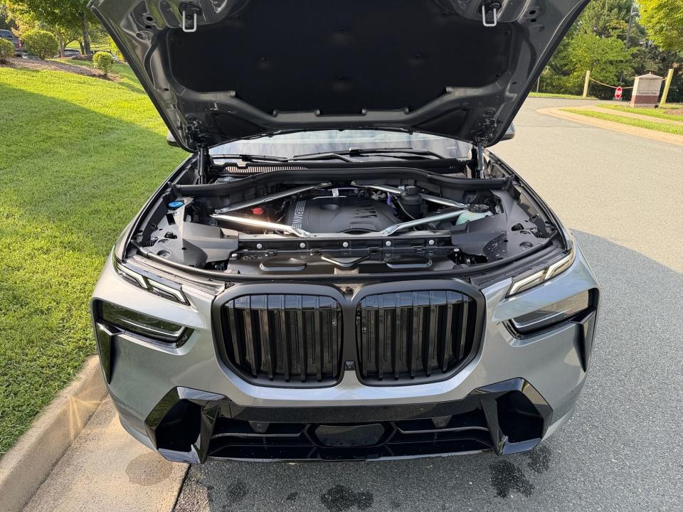 2027 BMW X7 xDrive40i