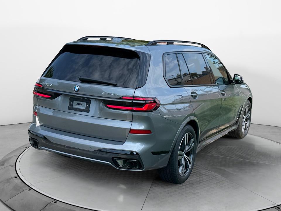 2027 BMW X7 xDrive40i