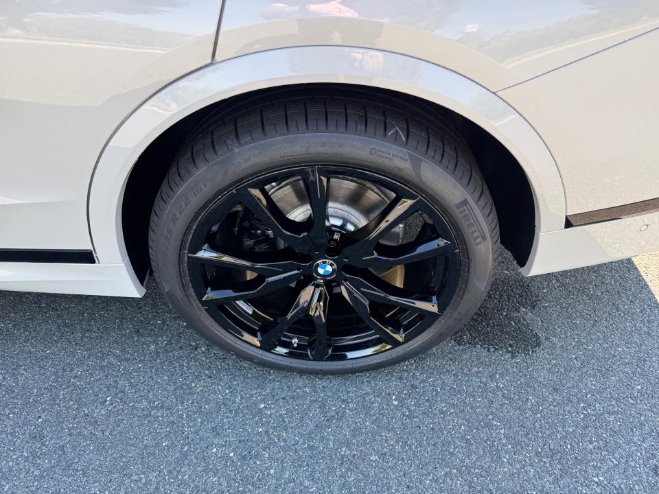 2027 BMW X7 xDrive40i
