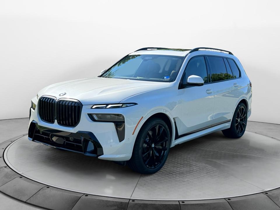 2027 BMW X7 xDrive40i