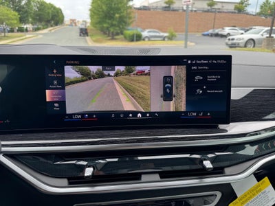 2027 BMW X7 xDrive40i