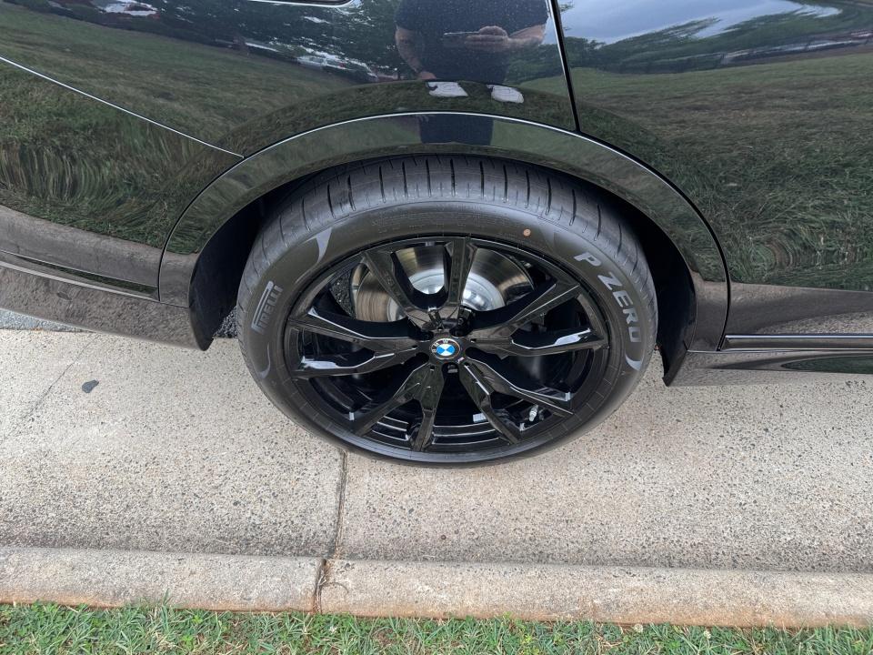 2027 BMW X7 xDrive40i