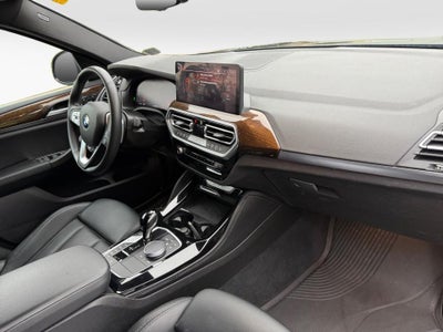 2024 BMW X4 xDrive30i
