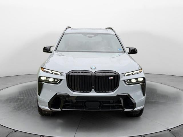 2027 BMW X7 M60i