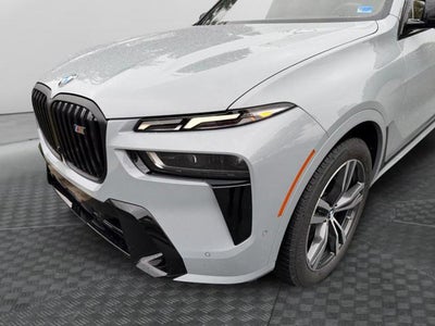2027 BMW X7 M60i