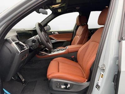 2027 BMW X7 M60i