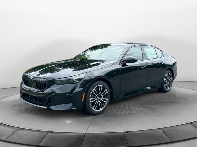 2027 BMW 550e 550e xDrive