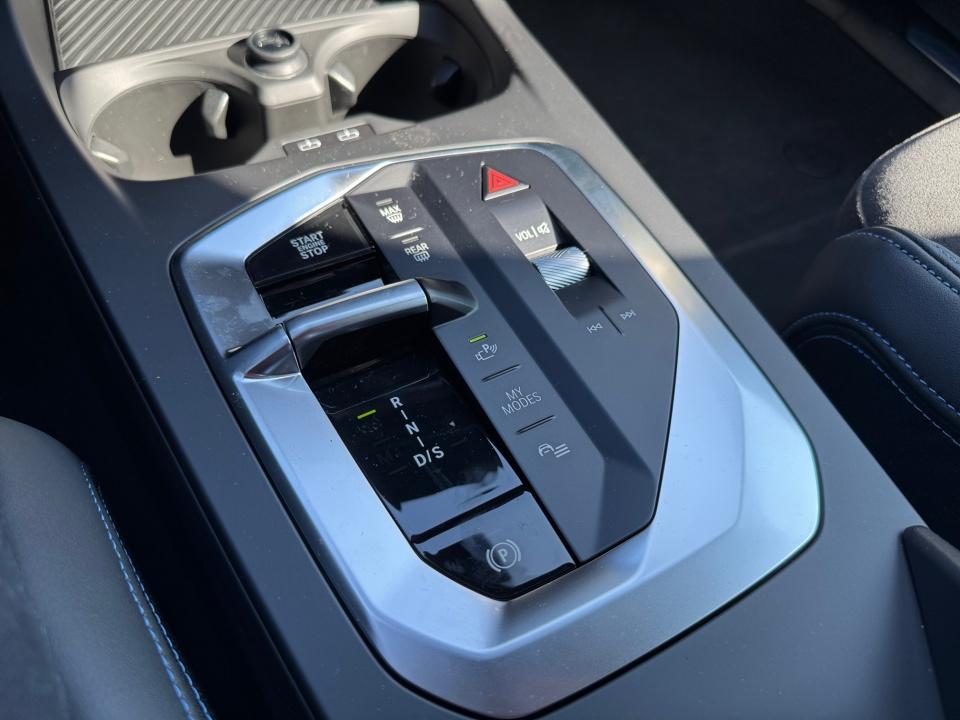 2026 BMW 235i M235 xDrive
