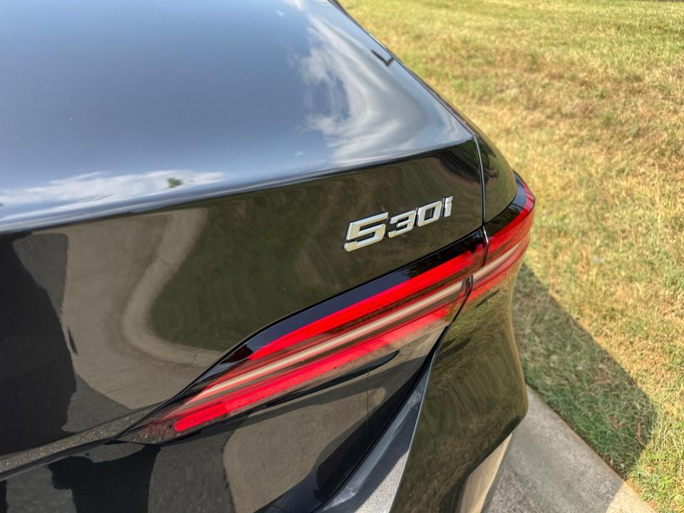 2027 BMW 5 Series 530i xDrive
