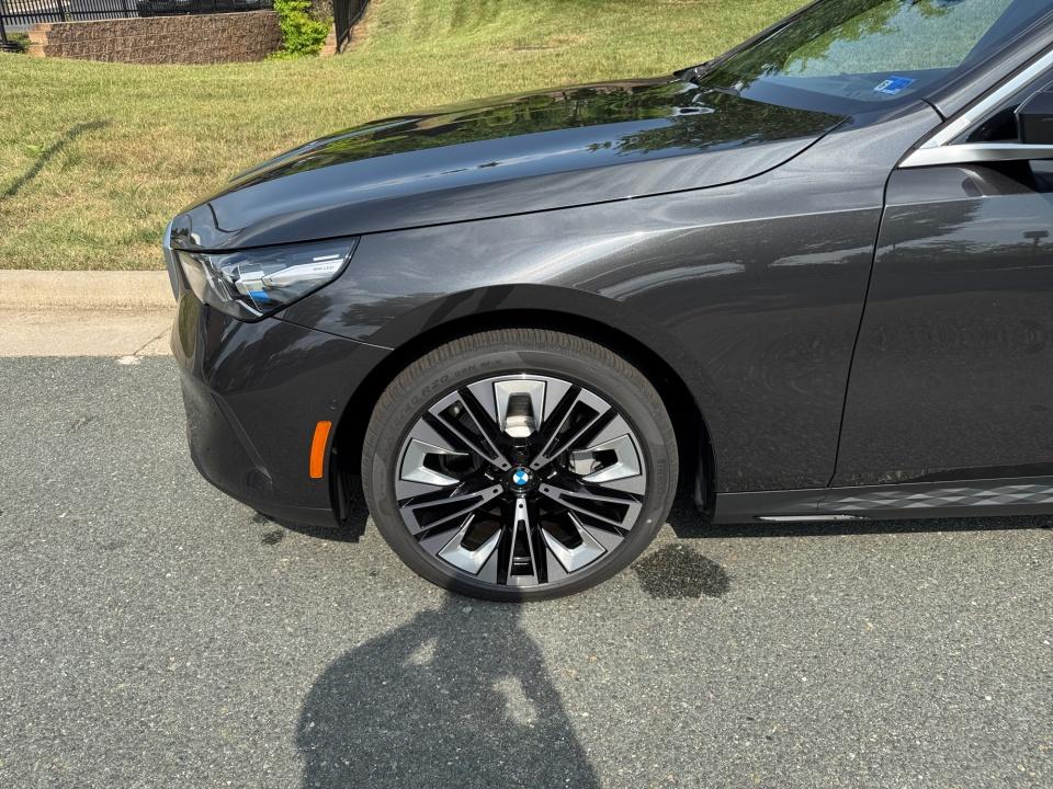 2027 BMW 5 Series 530i xDrive