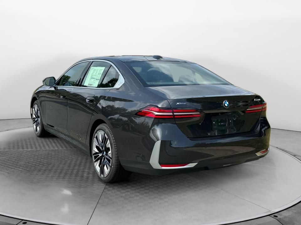 2027 BMW 5 Series 530i xDrive