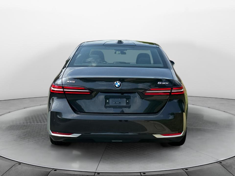2027 BMW 5 Series 530i xDrive
