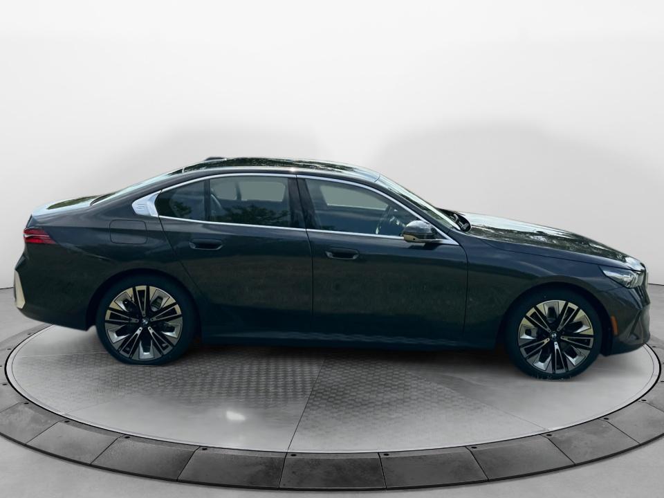 2027 BMW 5 Series 530i xDrive