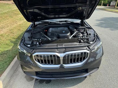 2027 BMW 530i 530i xDrive