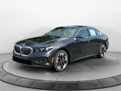 2027 BMW 530i 530i xDrive