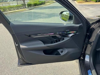 2027 BMW 530i 530i xDrive