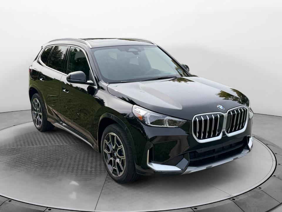 2027 BMW X1 xDrive28i