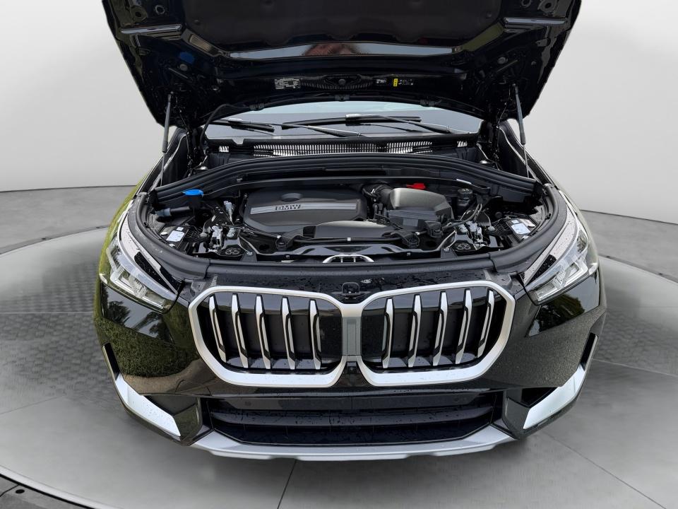 2027 BMW X1 xDrive28i