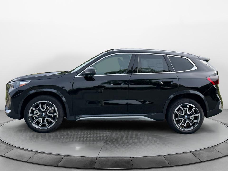 2027 BMW X1 xDrive28i
