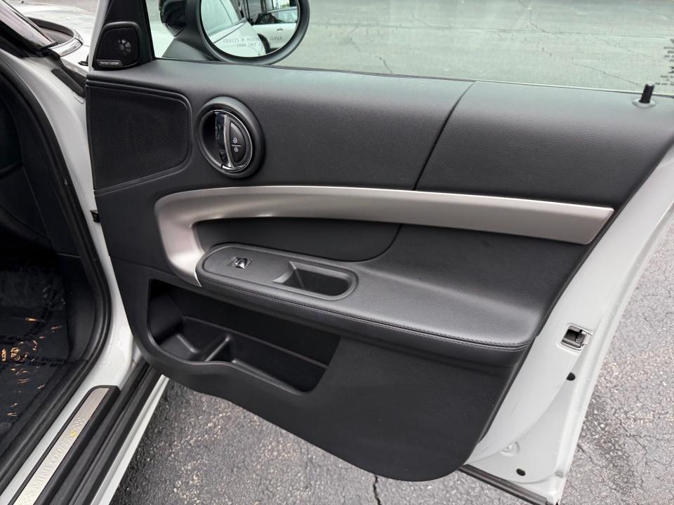 2022 MINI COUNTRYMAN Cooper SE