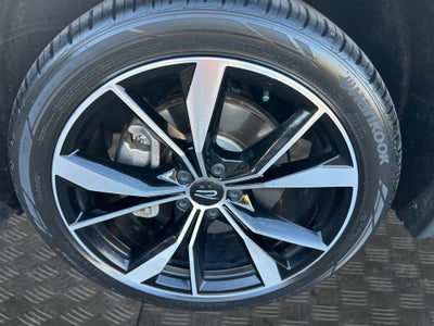 2023 Volkswagen Tiguan SEL R-Line