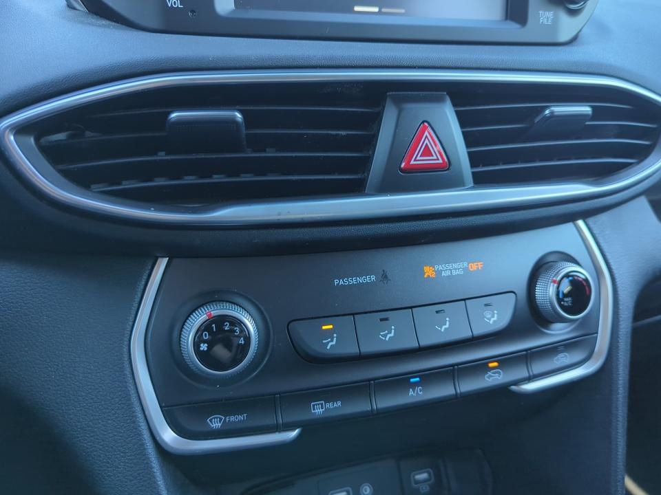 2020 Hyundai Santa Fe SE