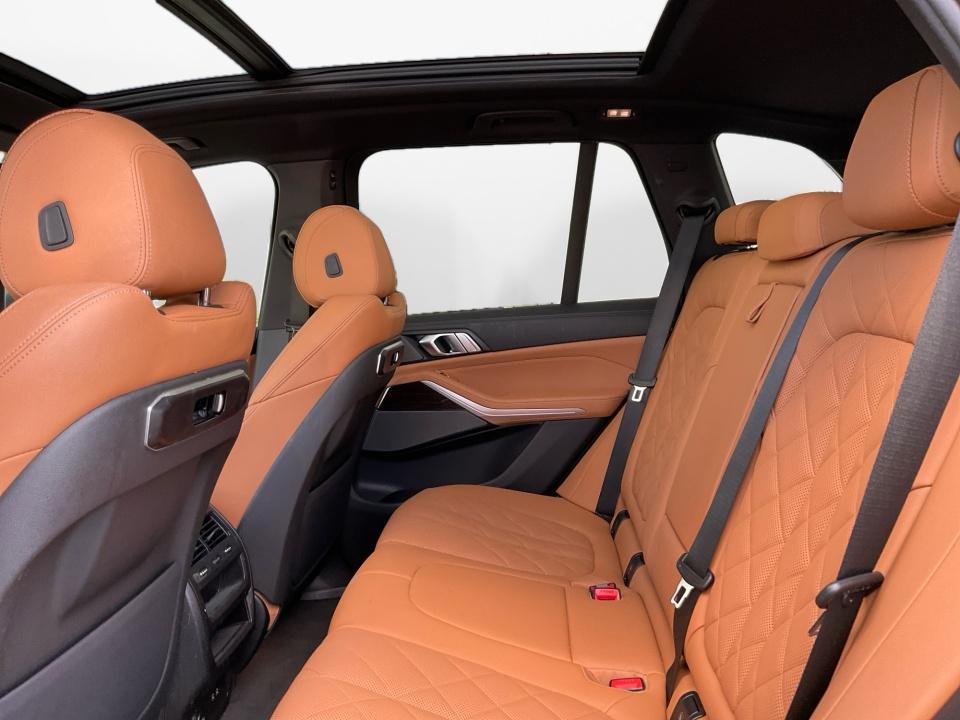 2025 BMW X5 xDrive50e