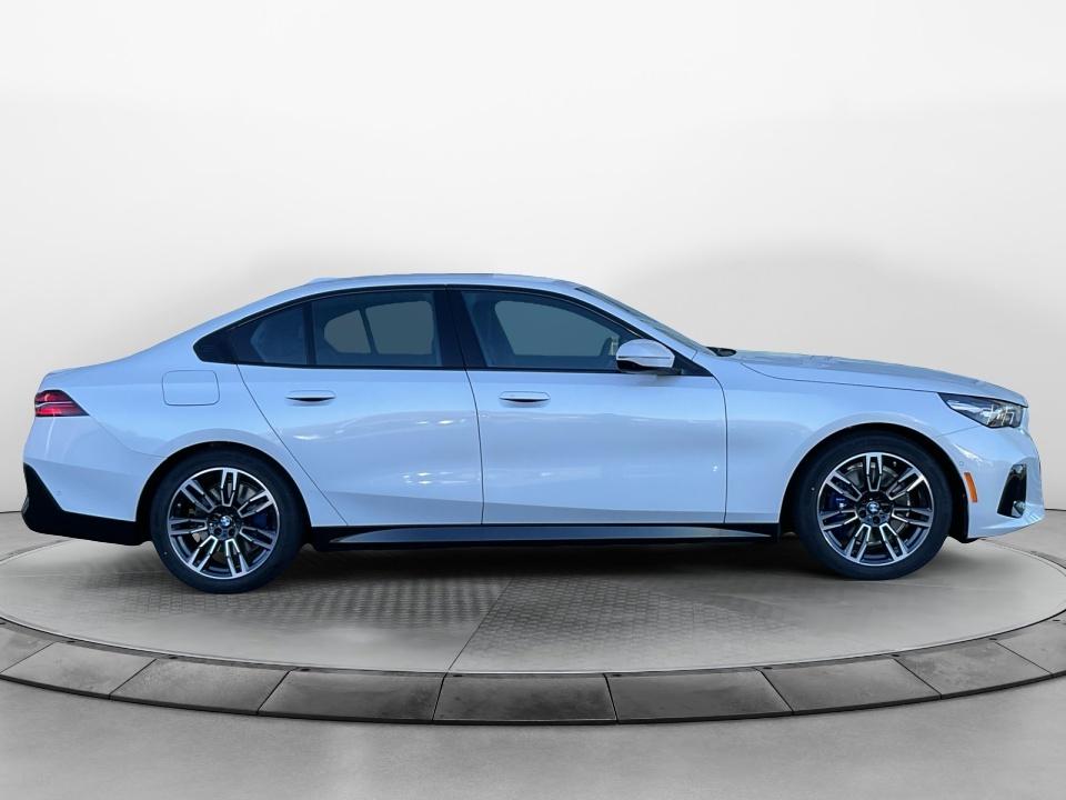 2026 BMW 530i xDrive 530i xDrive