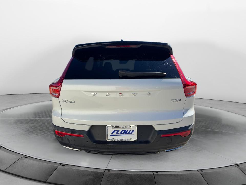 2019 Volvo XC40 R-Design