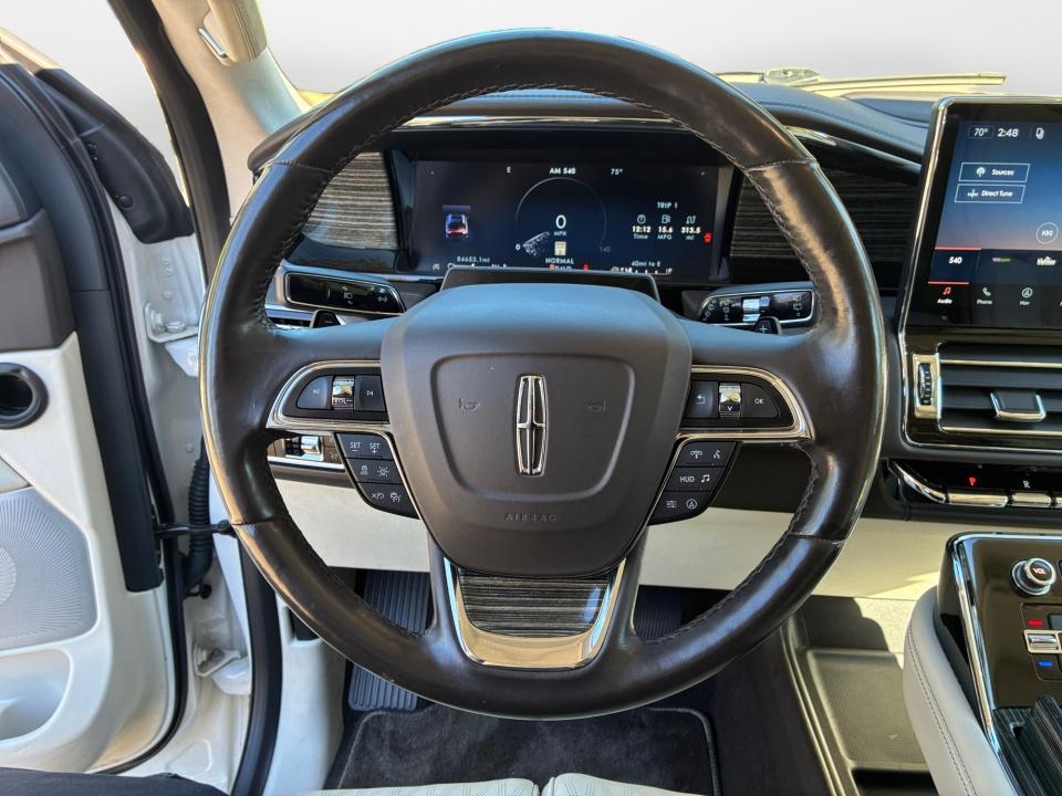 2023 Lincoln Navigator Black Label